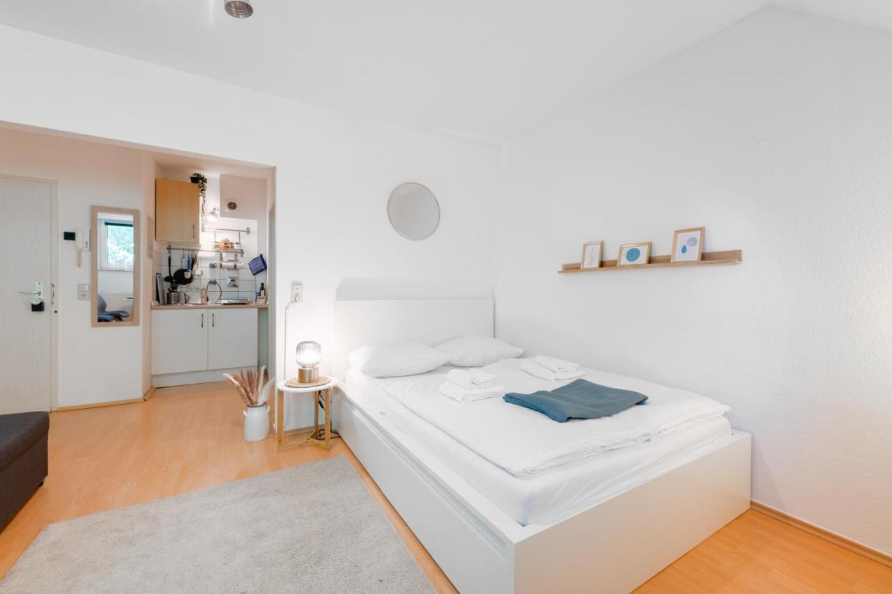 Stay Awesome - Schonfeld Apartment, Netflix Und Kostenloses Parken カッセル エクステリア 写真